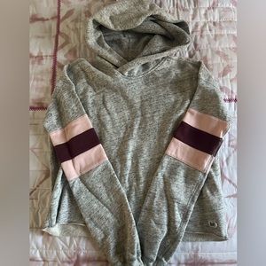 Abercrombie & Fitch cropped hoodie